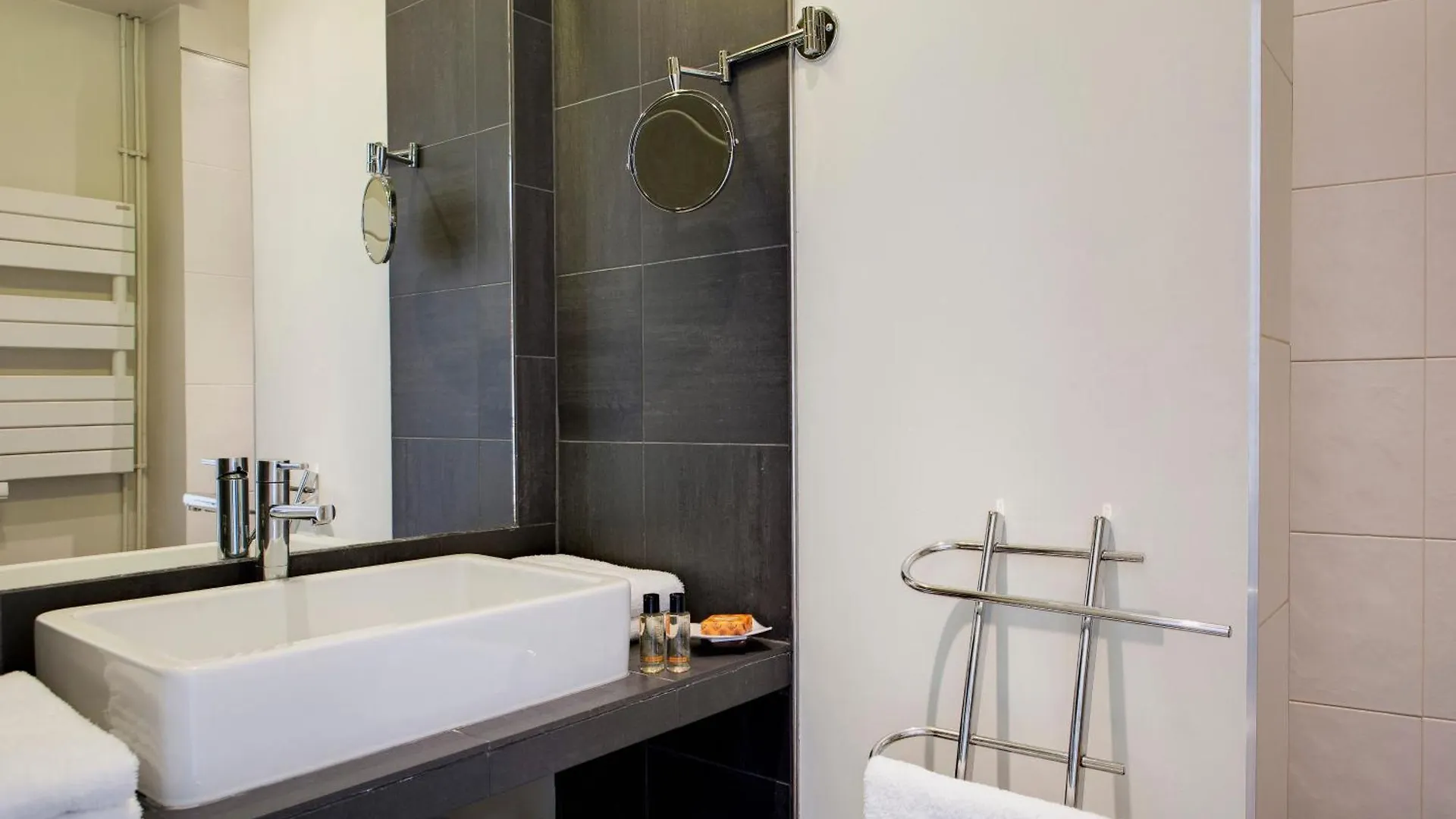 Beauregard Design Residence Paris 0*,