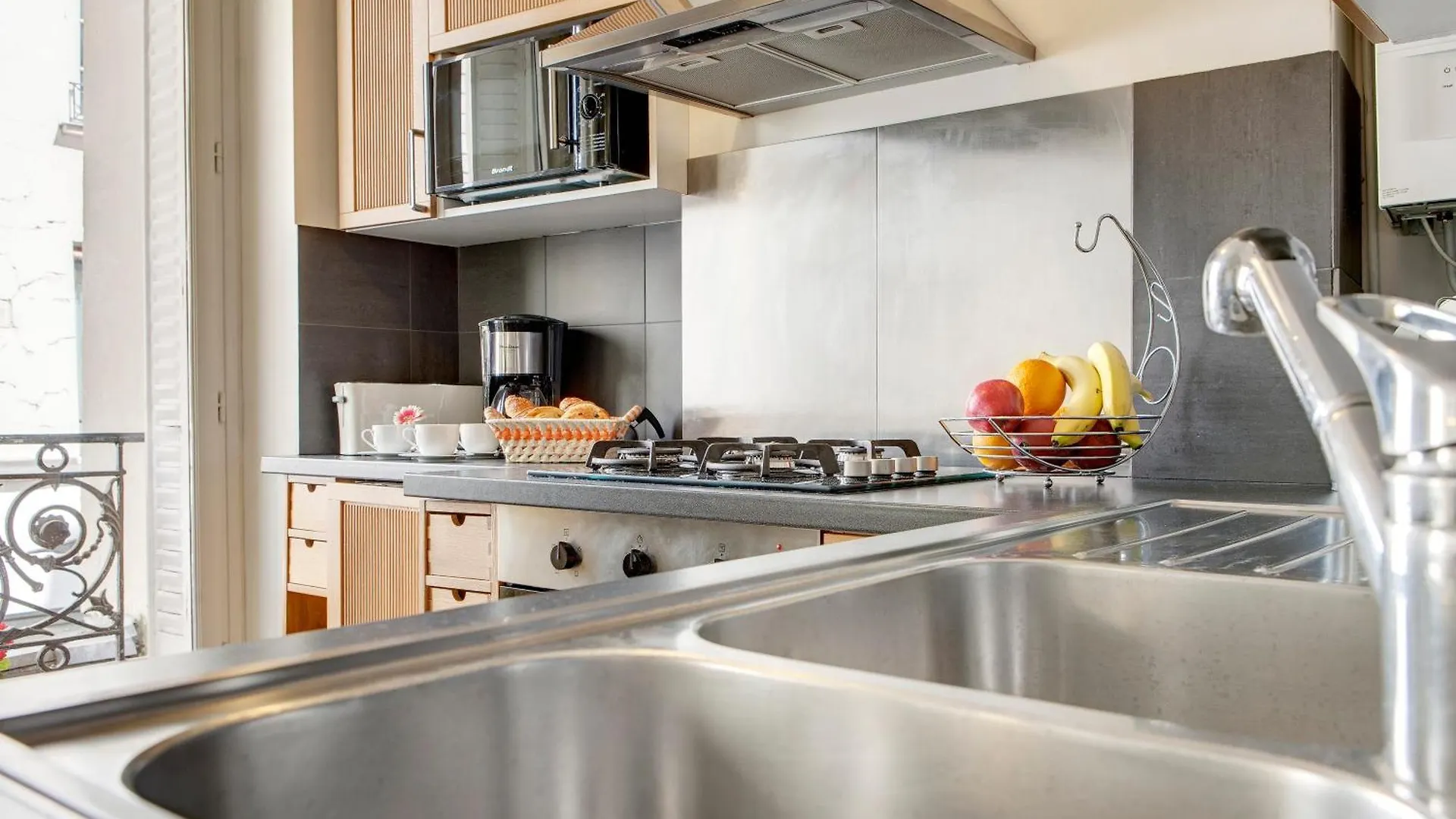 Apartment Beauregard Design Residence Paris France